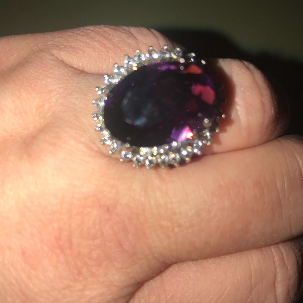 NWT COCKTAIL RING - Picture 2 of 5